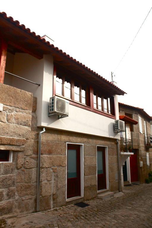 Hostal Casas Do Fantal Vale de Salgueiro Habitación foto